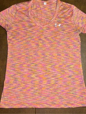 Under Armour HeatGear Pink Orange Space Dye V-Neck Athletic Tee Small